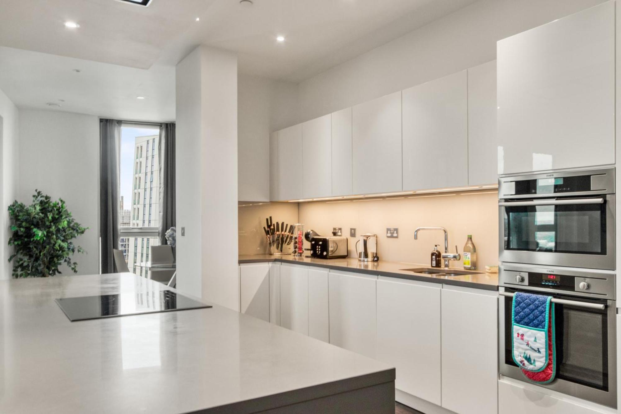 Апартаменты Stunning 360º View Luxurious Penthouse Лондон Экстерьер фото